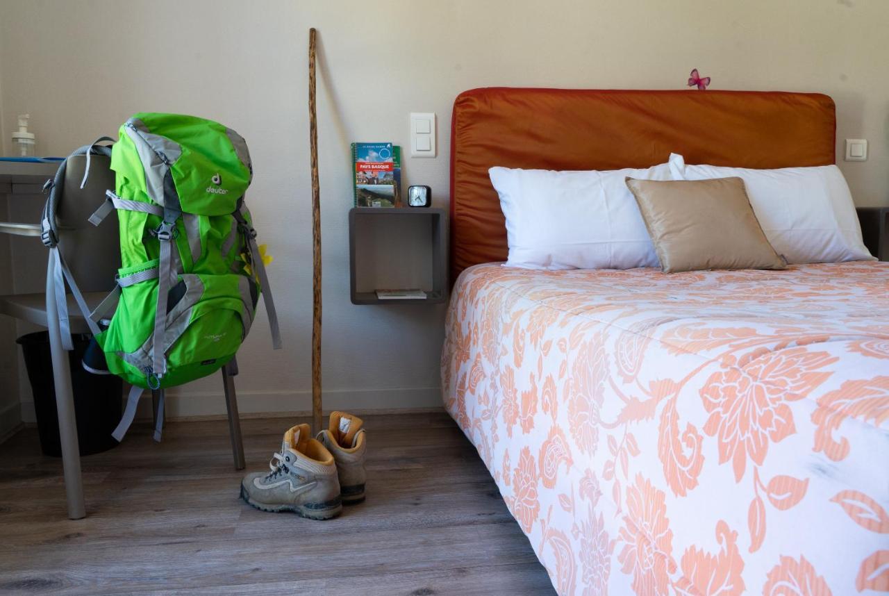 Hotel Juantorena Saint-Etienne-de-Baigorry Eksteriør billede