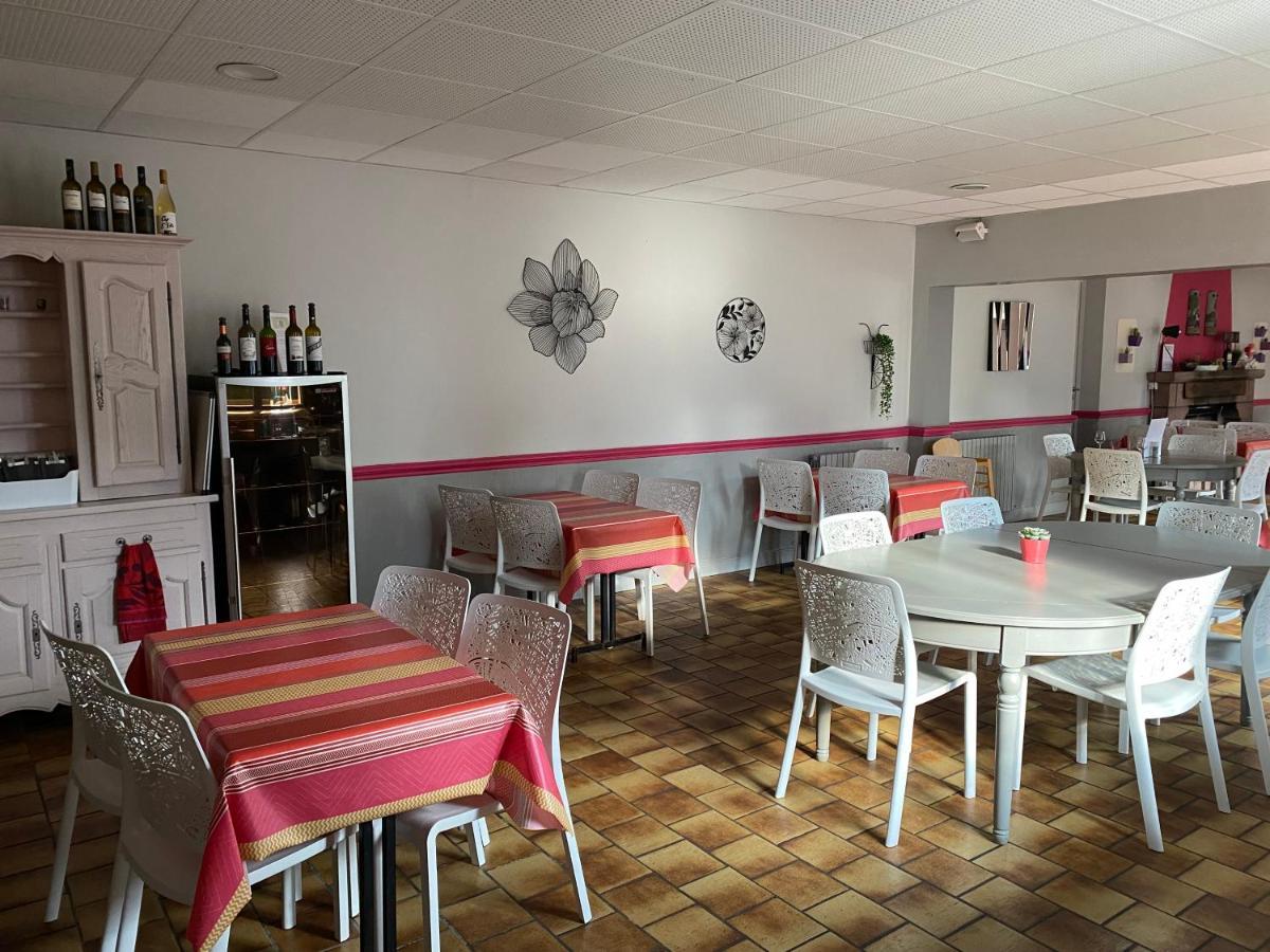 Hotel Juantorena Saint-Etienne-de-Baigorry Eksteriør billede