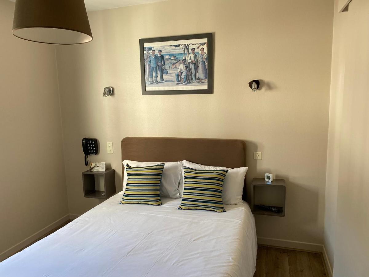 Hotel Juantorena Saint-Etienne-de-Baigorry Eksteriør billede